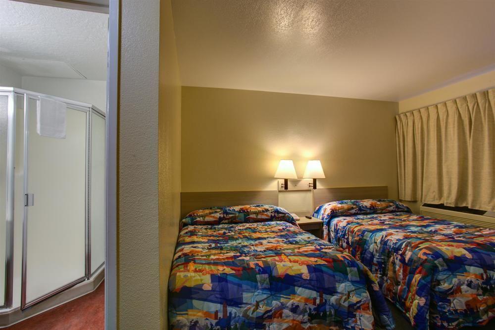Motel 6-Kelso, Wa - Mt. St. Helens Ngoại thất bức ảnh