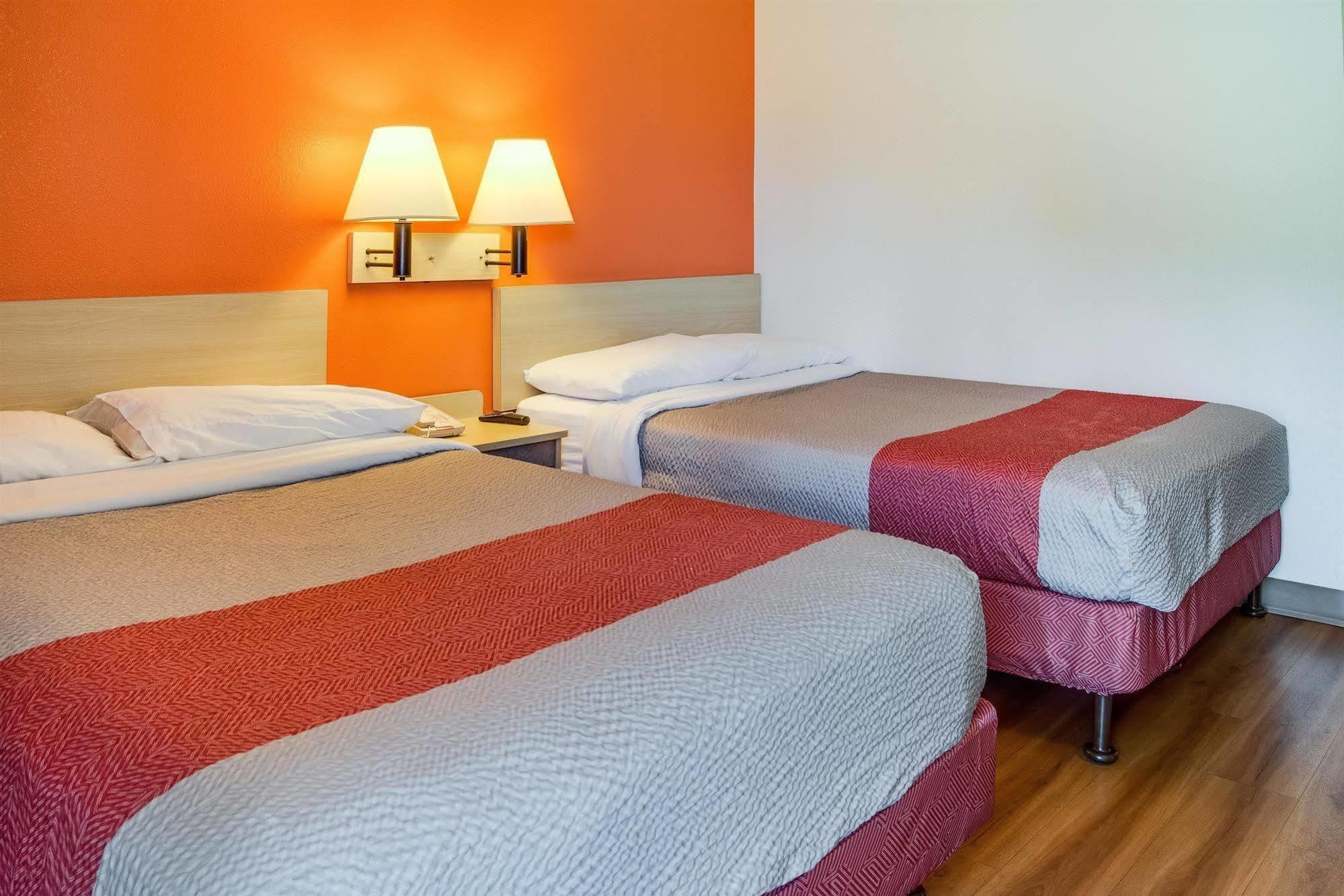 Motel 6-Kelso, Wa - Mt. St. Helens Ngoại thất bức ảnh