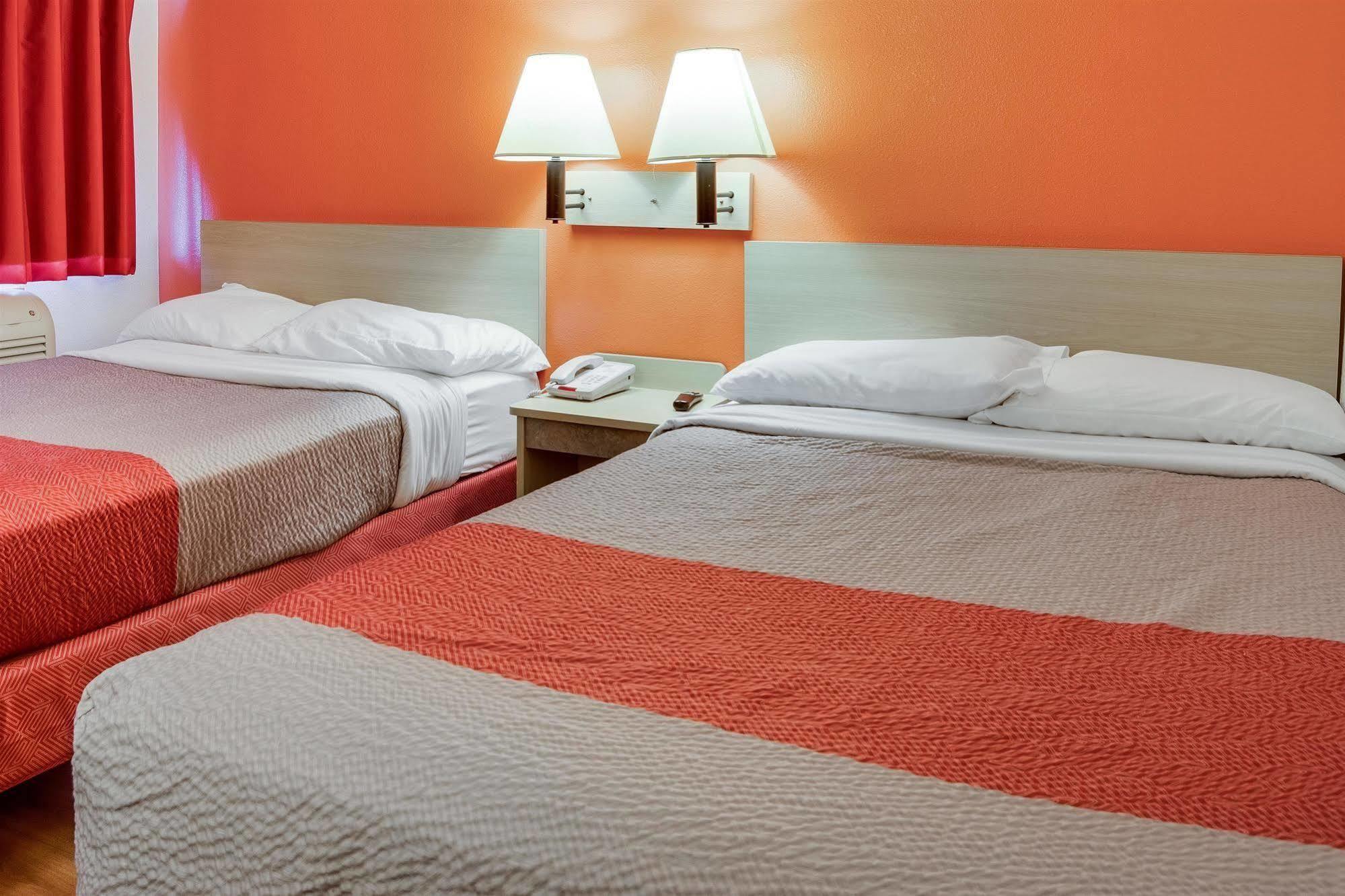 Motel 6-Kelso, Wa - Mt. St. Helens Ngoại thất bức ảnh