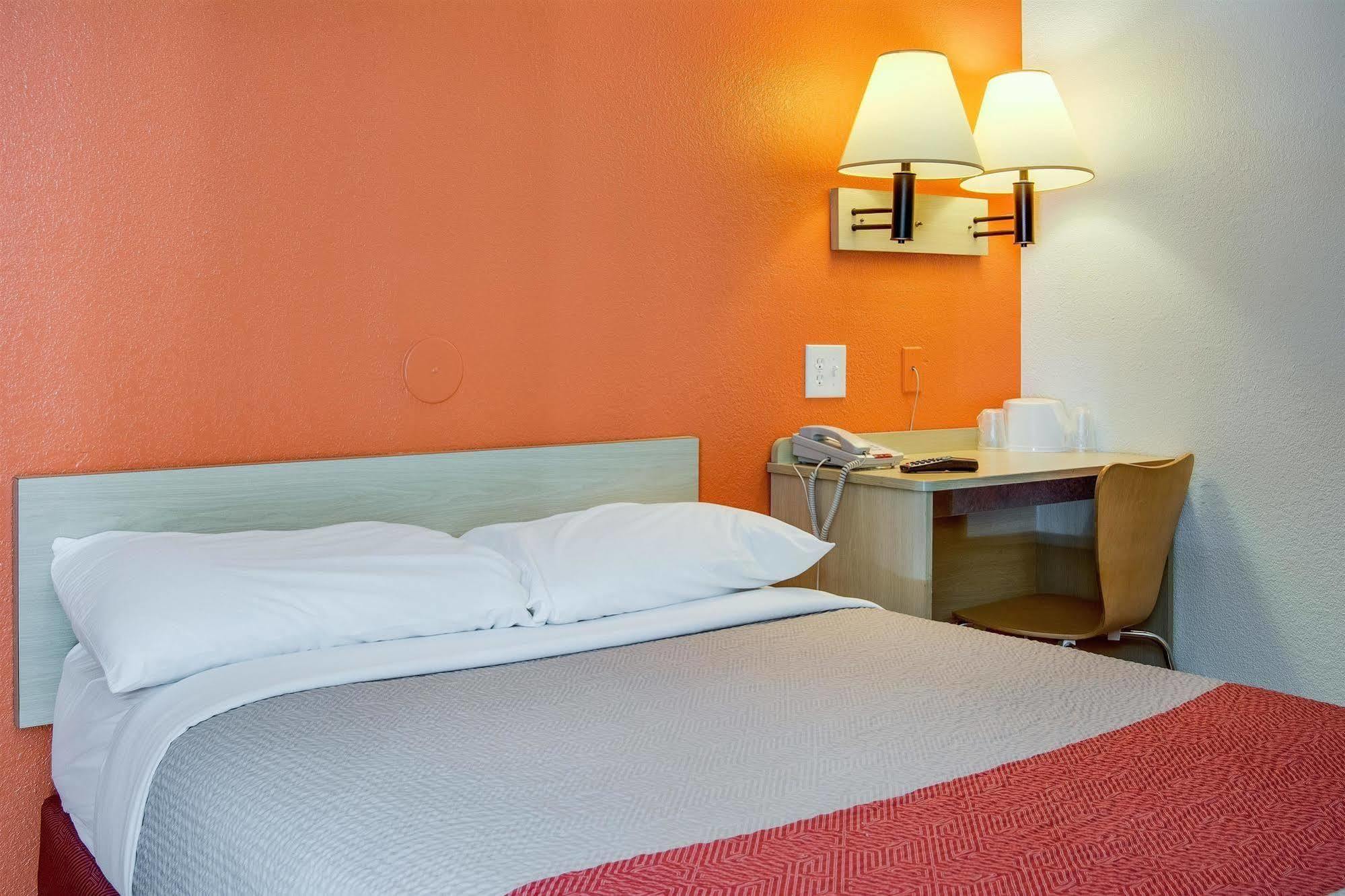 Motel 6-Kelso, Wa - Mt. St. Helens Ngoại thất bức ảnh